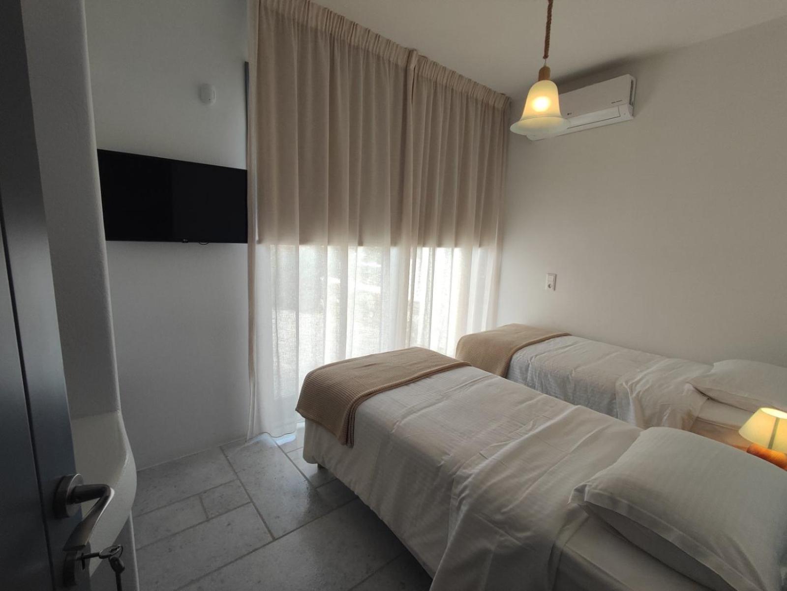 Krotiri View Paros Bagian luar foto
